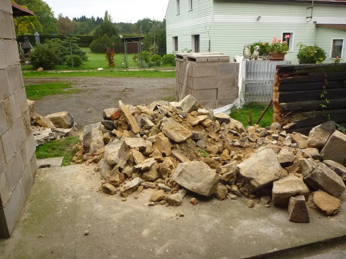 Přijede pomoc,  Mixed Breed for adoption at AZYL-PES, 464 01 Krásný Les