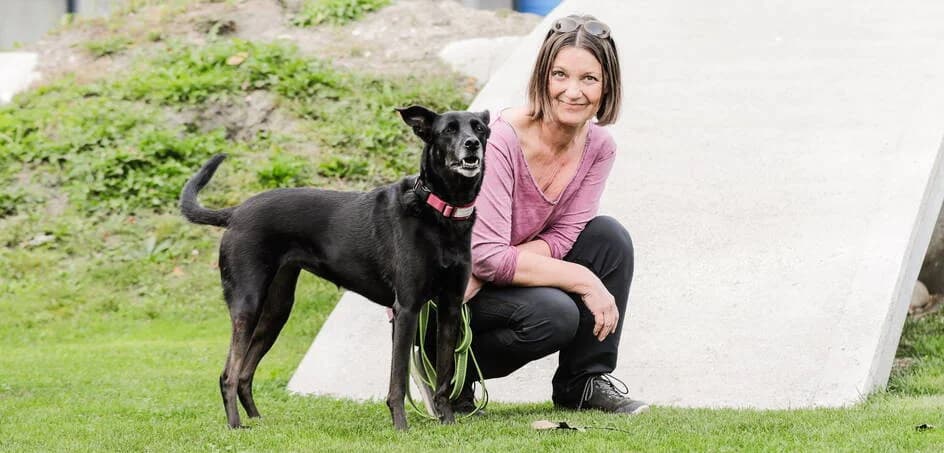 Negrita, Kolumbien senior Mixed Breed for adoption at NF dogshome AG, Bad Ragaz